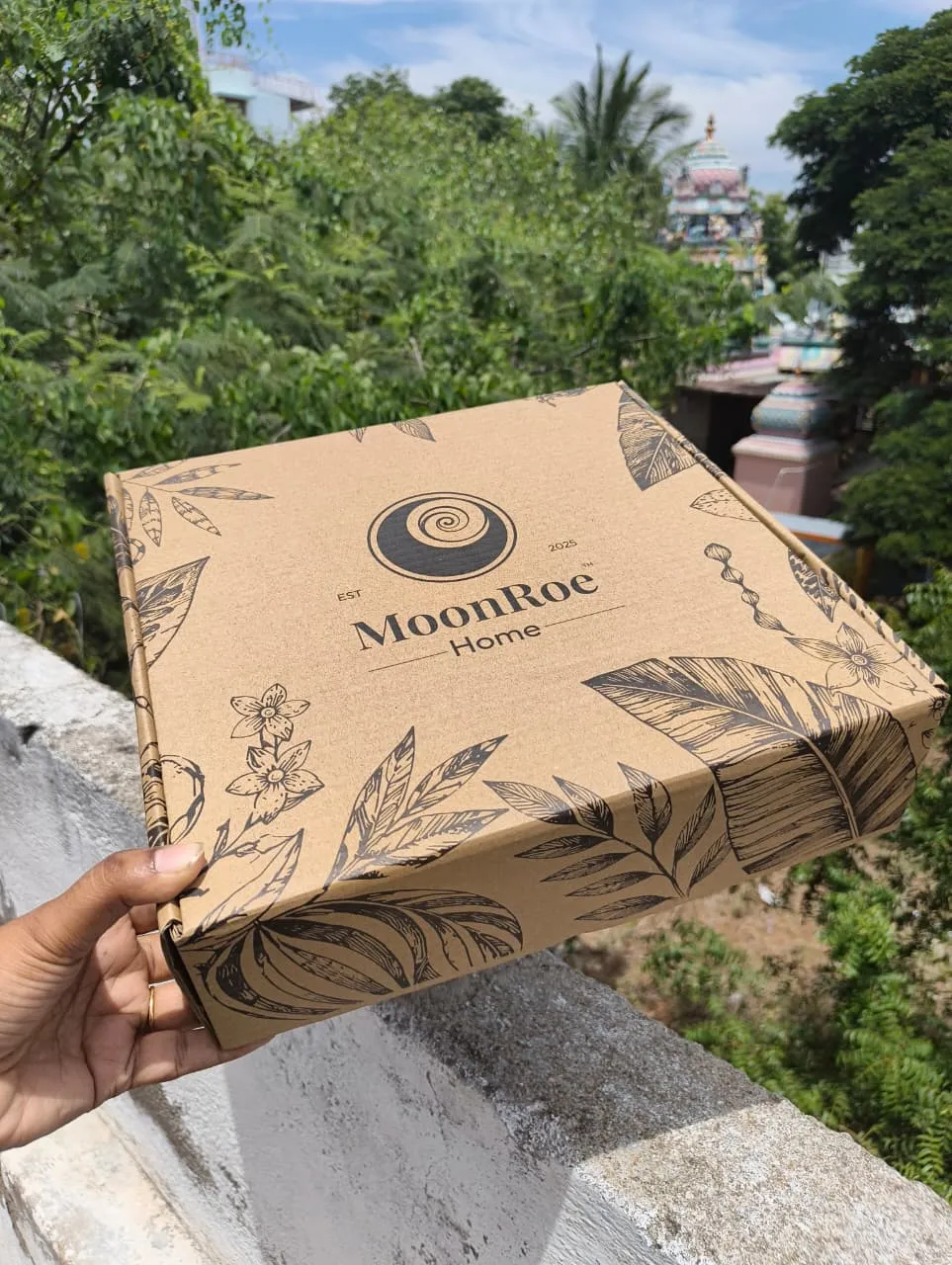 MoonRoe — photograph 4