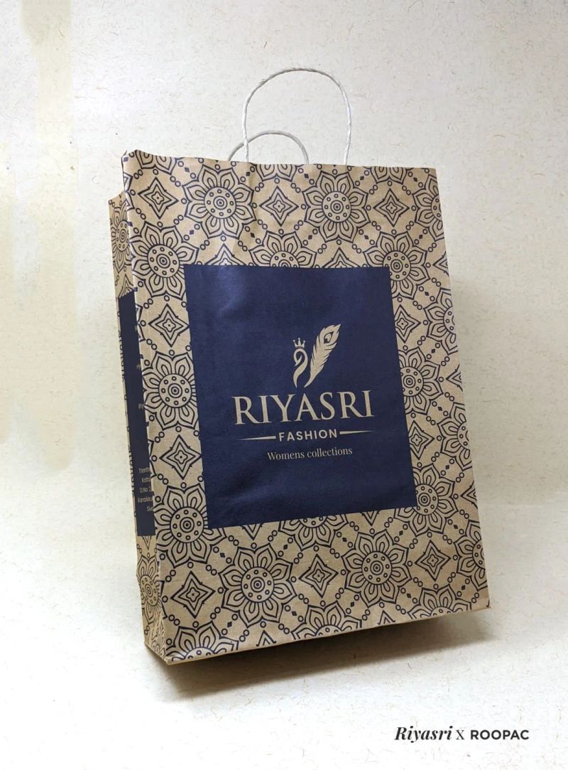 Riyasri Fashion packaging photo 2