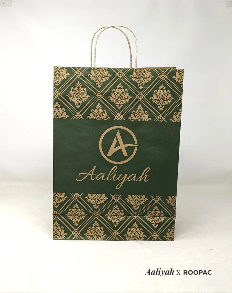 Aaliyah packaging photo 2