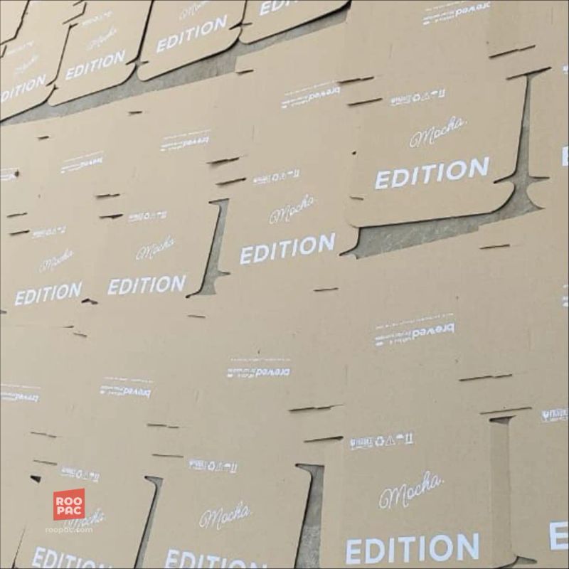 Self-Locking Corrugated Box