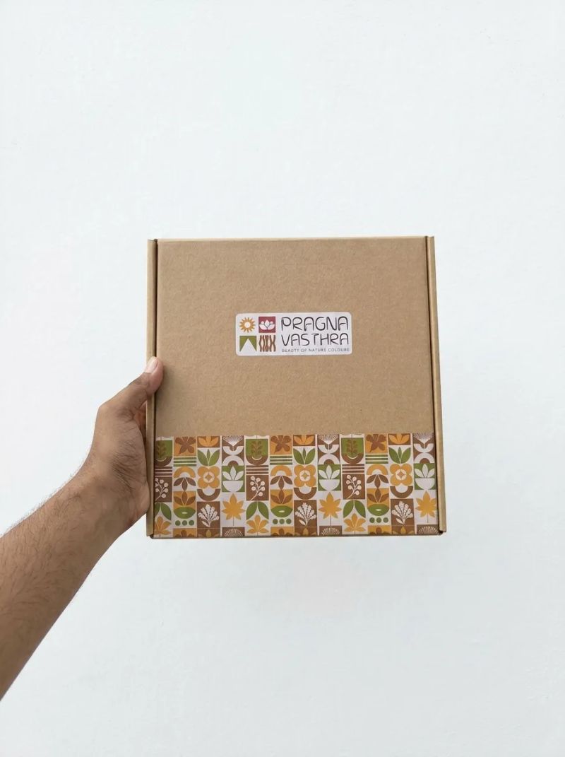 Pragna Vasthra packaging photo 4