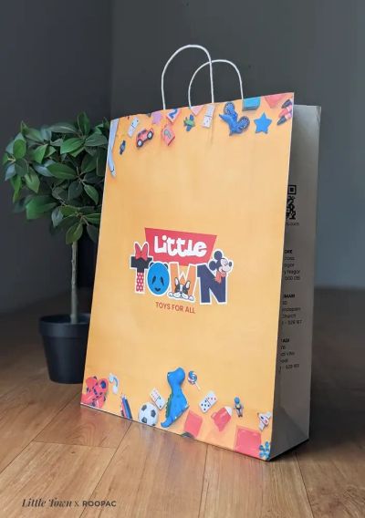 Little Town Toy Store packaging photo 2